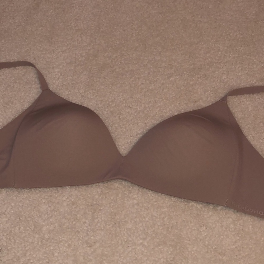 NWT Lululemon take shape bra